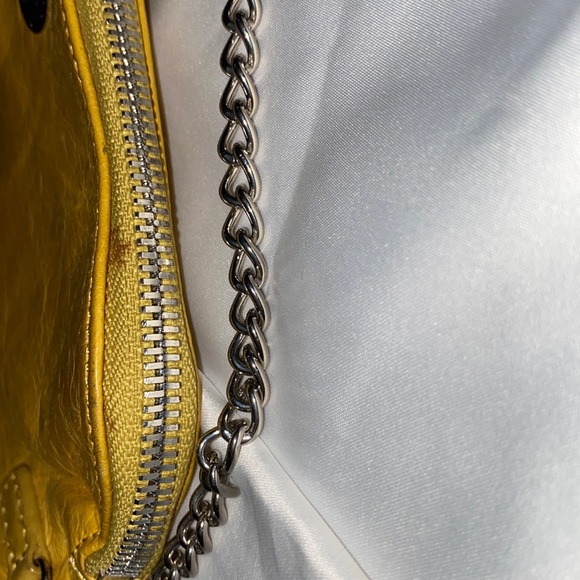 HOBO INTERNATIONAL - Picture 12 of 15